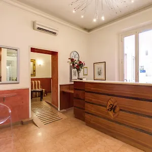 ** Hotel Everest Italy