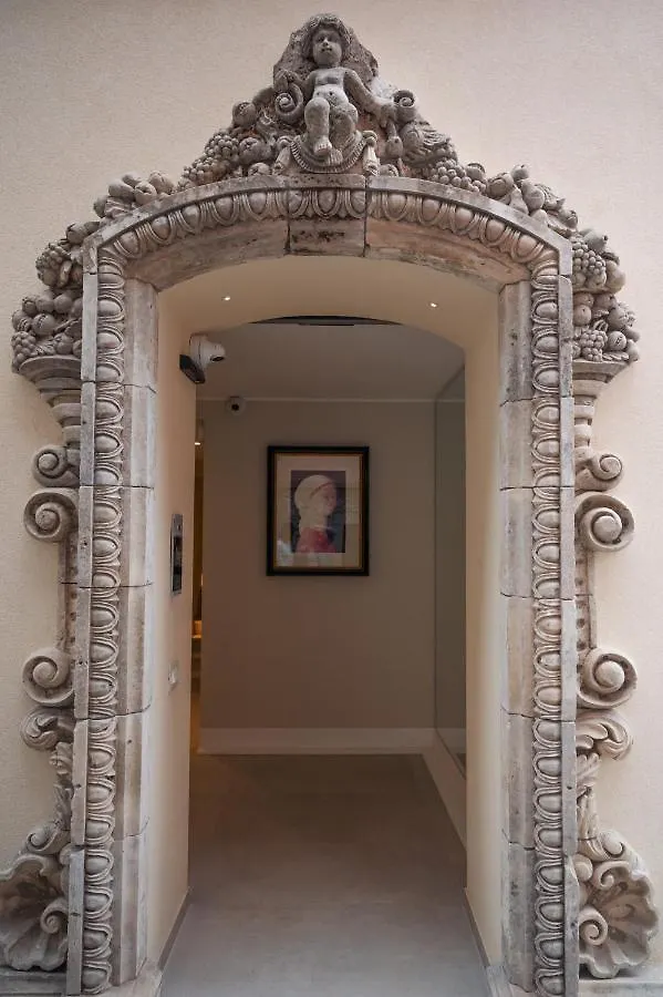 Naxi Suites Taormina Italy