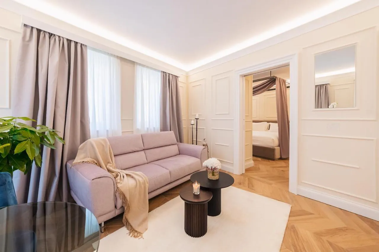 Naxi Suites Taormina Aparthotel